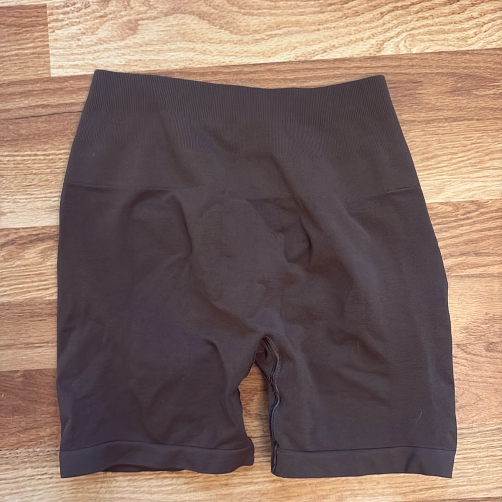 Alphalete Amplify Shorts